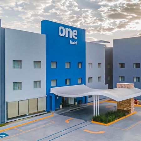 One Saltillo Aeropuerto מראה חיצוני תמונה